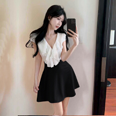 批发实拍气质性感v领雪纺拼接撞色收腰显瘦大摆<b class='q'>连衣裙</b>