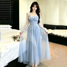 批发气质宴会<b class='q'>礼服</b>立体蝴蝶网纱长袖方领连衣<b class='q'>裙</b>