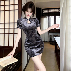 批发实拍新款修身显瘦气质性感包臀金丝绒旗袍<b class='q'>连衣裙</b>