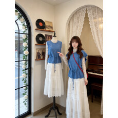 批发实价不减韩系巨好看温柔风马甲2026新款春独特设计感漂亮