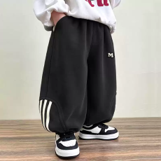 批发男童春秋装休闲卫裤2026新款儿童宽松运动裤中小童柔软刺绣束脚裤