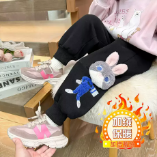 批发女童休闲裤儿童新款冬季卫裤2026加绒外穿玩偶<b class='q'>宝宝</b>秋冬款运动裤子