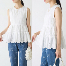 批发实拍 大量货 夏季新款高档棉重工绣花镂空棉<b class='q'>上衣</b>+钉珠<b class='q'>牛仔</b>裤 套装