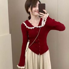 批发德绒甜美娃娃领开衫纽扣女<b class='q'>蕾丝</b>边长袖秋冬装新款修身显瘦内搭上衣