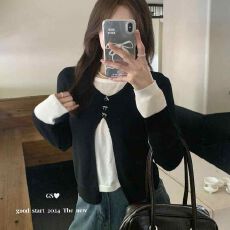 批发已出货 韩系早春设计感假两件软糯毛衣<b class='q'>小衫</b>百搭显瘦针织衫