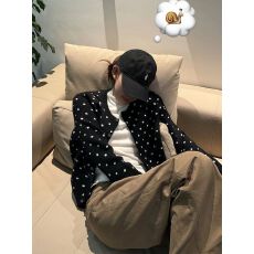 批发韩系温柔风ins撞色波点毛针织衫女上衣开衫春秋纽扣外套 上新款