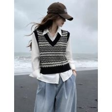 批发费尔岛针织衫秋冬季新款女装内搭外穿几何纹提花无袖<b class='q'>V领</b>毛衣马甲