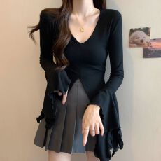 批发罗纹 辣妹<b class='q'>v领</b>喇叭袖T恤女春秋修身开叉长袖百搭上衣 早秋新款