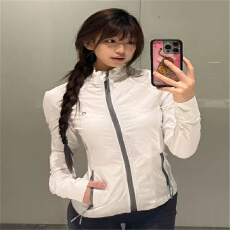 批发户外<b class='q'>运动</b>风修身轻薄防晒衣女设计凉感夏季薄款外套<b class='q'>新款</b>