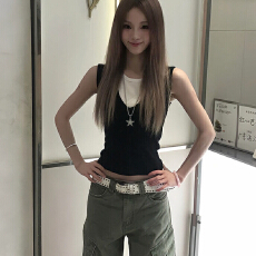 批发<b class='q'>韩</b>系气质假两件圆领无袖上衣女春季新款休闲百搭修身显瘦减龄背