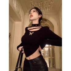 批发<b class='q'>韩</b>系不规则咖色u领打底衫t恤女冬季小个子修身收腰辣妹<b class='q'>风</b>短款