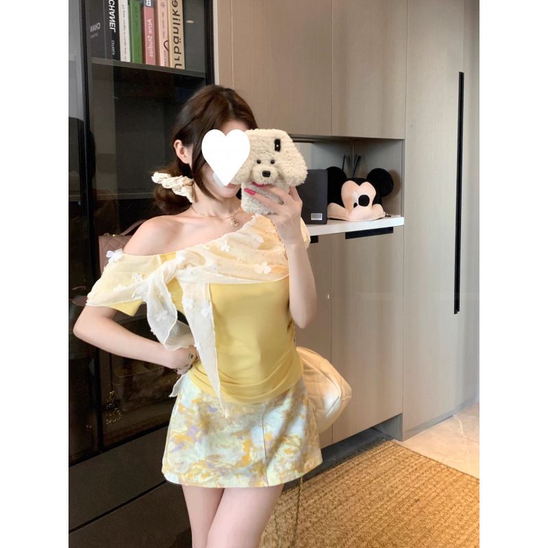 BY28752# 韩系甜辣花朵网斜肩修身显瘦短袖T恤女夏季设计感绝美短款上衣 服裝批發女裝批發服飾貨源