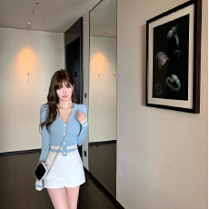性感撞色V领百搭纯欲甜辣妹长袖上衣简约通勤修身显瘦开衫女