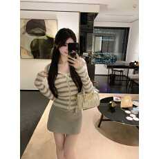 春季新款韩女条纹连帽防晒开衫上衣女小个子百搭时尚显瘦