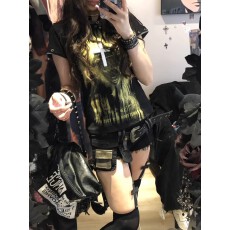 批发黑色朋人像<b class='q'>印花</b>修身T恤女显瘦假两件短新款百搭时尚气质