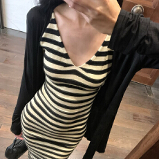撞色条纹v领吊带连衣裙女秋季弹力收腰开叉裙子修身包臀长裙