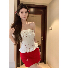 批发<b class='q'>春</b>季新款收腰显瘦美背打底衫韩系穿搭设计感波点黑色抹胸