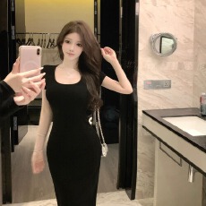 批发轻熟御姐风掐腰短袖连衣裙女<b class='q'>夏</b>新款气质高级后背镂空连衣