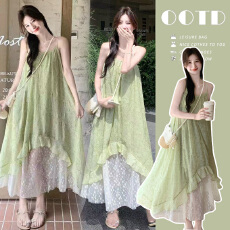 批发绿色网纱拼接吊带<b class='q'>连衣裙</b>女夏2026新款独特漂亮度假风碎花<b class='q'>雪纺</b>长裙