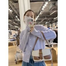 批发已发货 <b class='q'>马海毛</b>镂空针织<b class='q'>开衫</b>女早春短款显瘦长袖外套