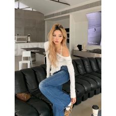 批发已发货 辣妹字母印花斜肩长袖<b class='q'>T</b><b class='q'>恤</b>不对称木耳流苏修身显瘦上衣