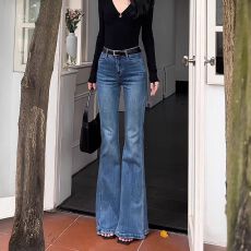 批发2025超火微喇牛仔裤女秋季新款设计感修身<b class='q'>显瘦</b>低腰喇叭裤配高跟鞋