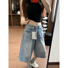 批发浅色KNKP<b class='q'>烫钻</b>牛仔七分裤女夏季大码胖mm宽松显瘦梨形身材阔腿裤子