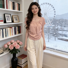 批发新款设计感压褶领口短袖T恤女香芋紫温柔甜美套头小衫洋气上衣夏