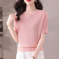 批发圆领短袖t恤女夏季<b class='q'>妈妈</b>新款薄冰丝上衣宽松遮肚洋气桑蚕丝<b class='q'>针织衫</b>