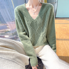 批发春秋V领100%纯羊毛衫<b class='q'>女</b>菱形扭花长袖针织毛衣宽松羊绒打底衫