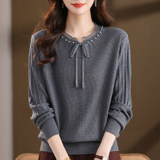 批发大码羊毛衫女秋冬新款气质妈妈系带<b class='q'>羊绒</b><b class='q'>毛衣</b>洋气蕾丝针织打底上衣