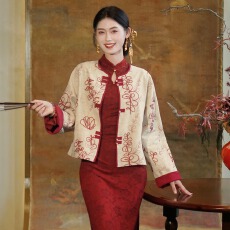 批发2025年新中式花边领改良旗袍女秋季复古长袖针织掐腰连衣裙套装