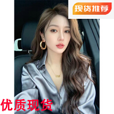 批发法式独特精致灰色<b class='q'>衬衫</b>女2025早秋新款轻奢高级感时髦洋气<b class='q'>职业</b><b class='q'>衬衣</b>