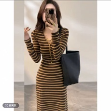 批发大婷婷秋季新款长裙<b class='q'>撞色</b>条纹套头<b class='q'>连衣裙</b>法式收腰时尚长袖