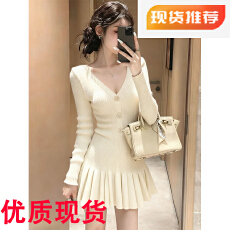 批发法式v领白色针织<b class='q'>连衣裙</b>子女秋冬季2025新款小个子气质收腰a字短裙