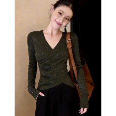 批发高级感绿色烫钻<b class='q'>针织</b>衫掐腰<b class='q'>上衣</b>女士2026新款春季打底衫独特超好看