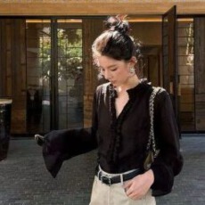 批发氧气衬衫姜雯 “莱赛尔”法式浪漫褶皱木耳边开襟衬衫