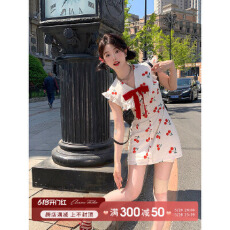 批发中<b class='q'>长款</b>小飞袖v领收腰无袖<b class='q'>连衣裙</b>女夏季法式复古甜美a字裙子