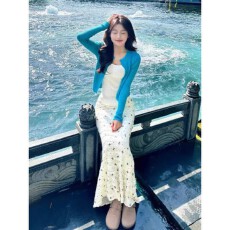 批发2026早春季新款韩系chic白色包臀半身<b class='q'>连衣裙</b>子女套装收腰显瘦长裙