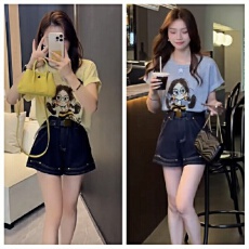 批发漫画<b class='q'>女</b>孩夏季简约眼镜卷发<b class='q'>女</b>孩圆领针织短袖+牛仔百搭短裤