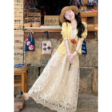 批发黄色套装裙子2026春季今年流行爆款春日绝美独特漂亮冷淡系<b class='q'>连衣裙</b>