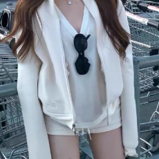 批发刺绣小立领卫衣<b class='q'>套装</b>美式白色开衫外套女春秋2026新款<b class='q'>休闲</b>百搭上衣