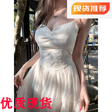 批发初梦POKEMENG 蝴蝶情话 白色<b class='q'>蕾丝</b>拼接纯欲大裙摆<b class='q'>吊带</b>连衣裙