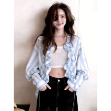 批发浅蓝色条纹荷叶边翻领<b class='q'>长袖</b><b class='q'>衬衫</b><b class='q'>女款</b>2026新款春装轻奢减龄法式上衣