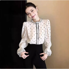 批发知性优雅风波点木耳领长袖<b class='q'>衬衫</b>女秋冬小众设计感宽松减龄洋气<b class='q'>上衣</b>