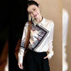 批发艺术复古白色衬衫轻奢翻领印花拼接长袖<b class='q'>时尚</b><b class='q'>个性</b>上衣2026春季女