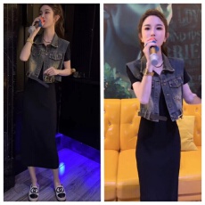 批发2026春夏装新款气质显瘦网红时尚百搭减龄显瘦牛仔马甲黑色长裙