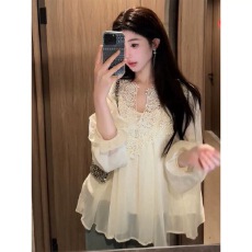 批发复古优雅立体钩花<b class='q'>中袖</b>衬衫女夏季2026新款温柔<b class='q'>雪纺上衣</b>吊带两件套