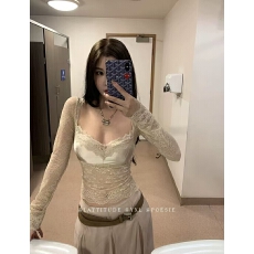 批发Lattitude/杨小鹭 塞浦路斯蝶梦 多种蕾丝拼接美背高弹打底衫