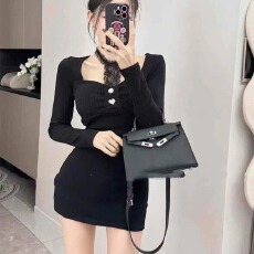 批发LiNa丽娜蕾丝<b class='q'>挂</b><b class='q'>脖</b>吊带<b class='q'>连衣裙</b>辣妹性感包臀裙高冷御姐风方领<b class='q'>连衣裙</b>